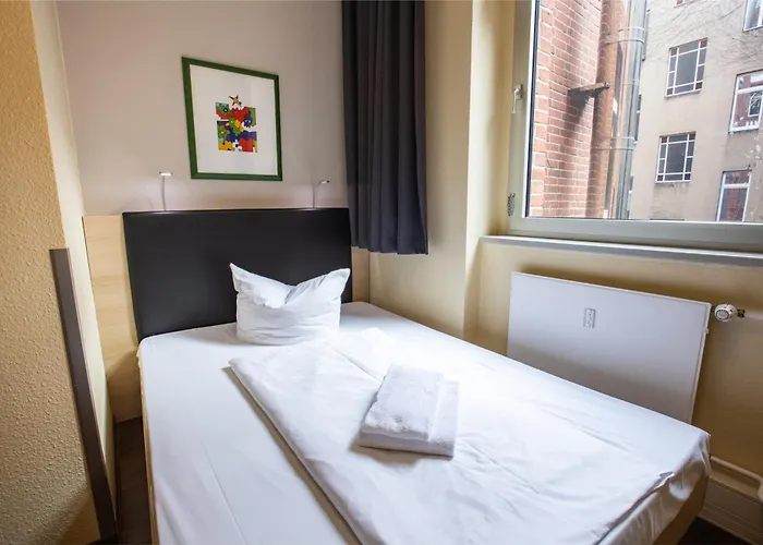 Acama Hotel & Hostel Kreuzberg Berlino